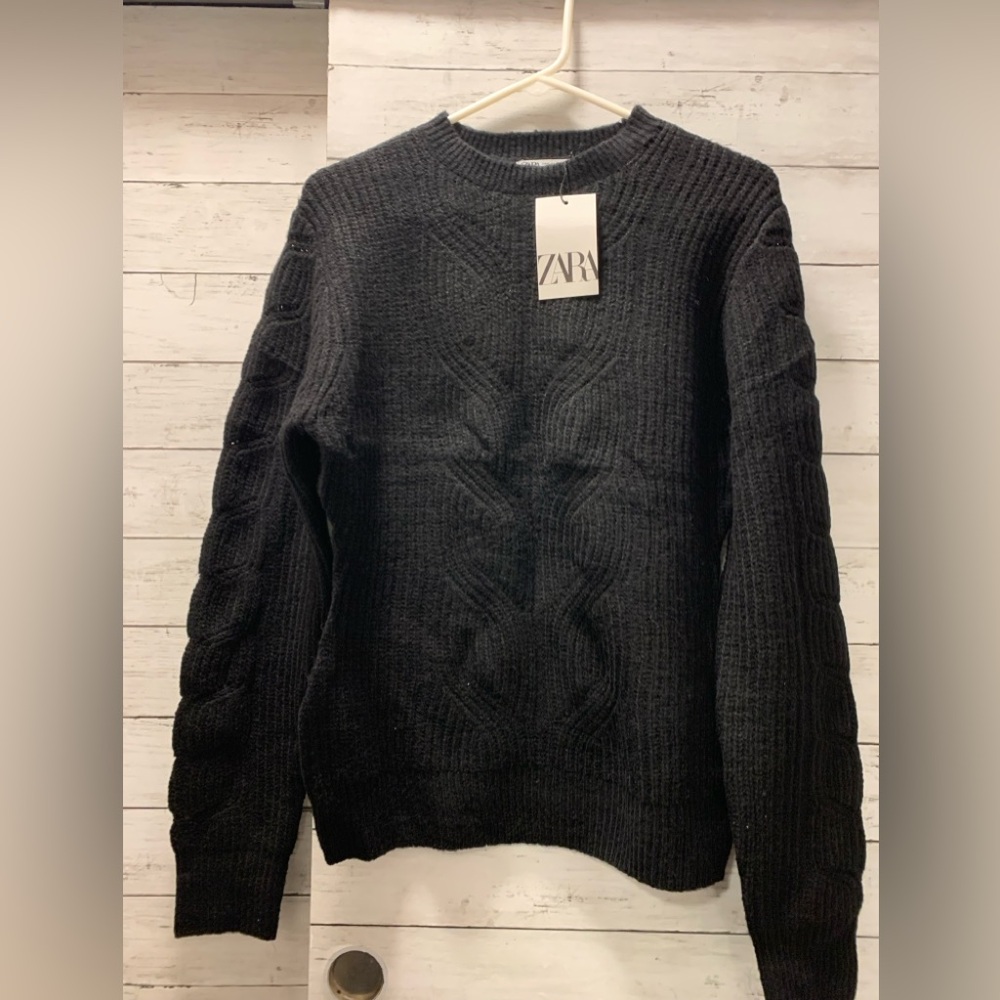 Zara  Black Crewneck Knit Sweater
